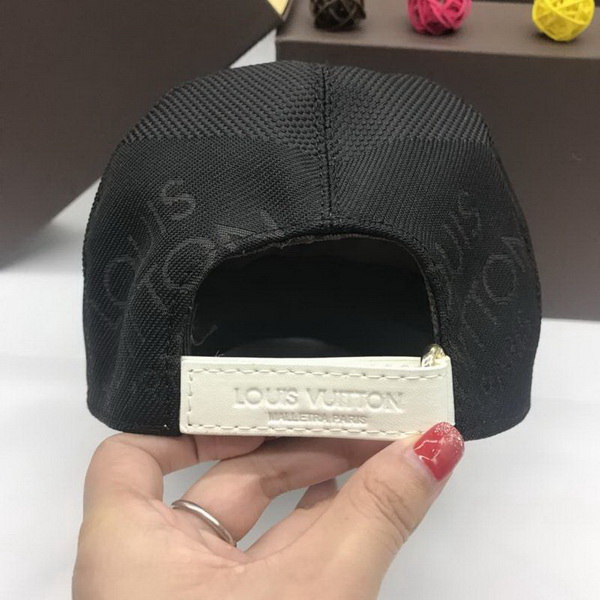 LV Hats AAA-190