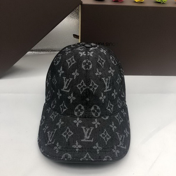 LV Hats AAA-191