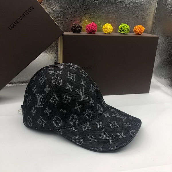 LV Hats AAA-191