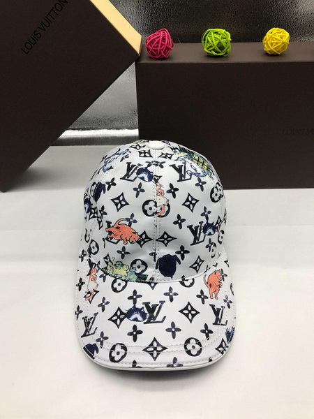 LV Hats AAA-192