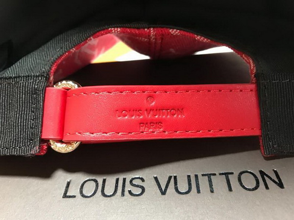 LV Hats AAA-193