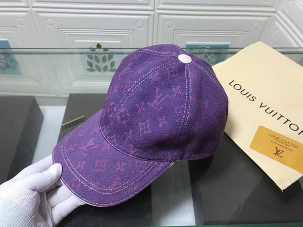 LV Hats AAA-196