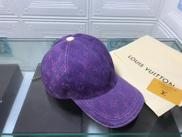 LV Hats AAA-196