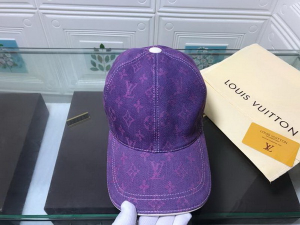 LV Hats AAA-196