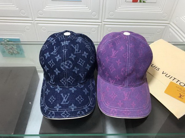 LV Hats AAA-196