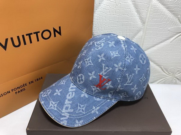 LV Hats AAA-200