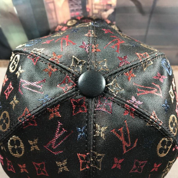 LV Hats AAA-201