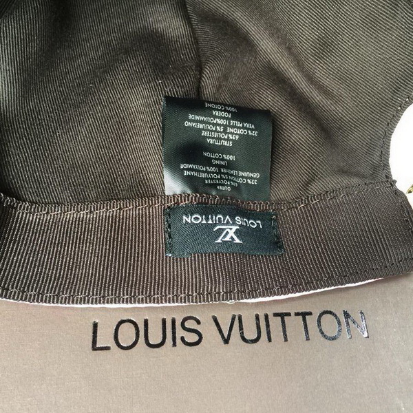 LV Hats AAA-203