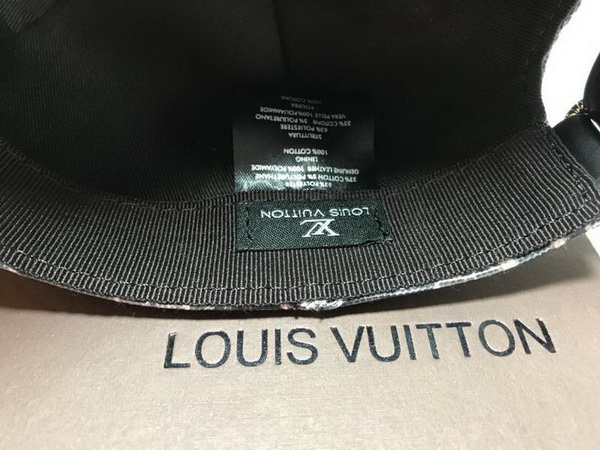 LV Hats AAA-206