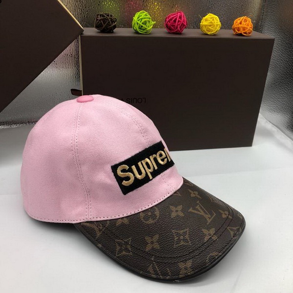 LV Hats AAA-208