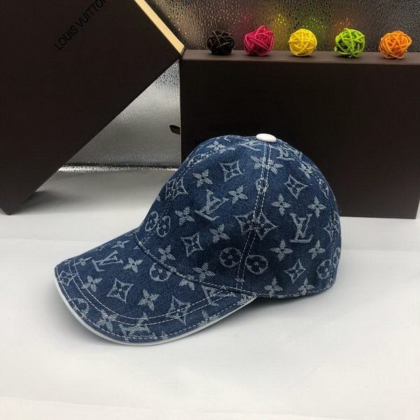 LV Hats AAA-212