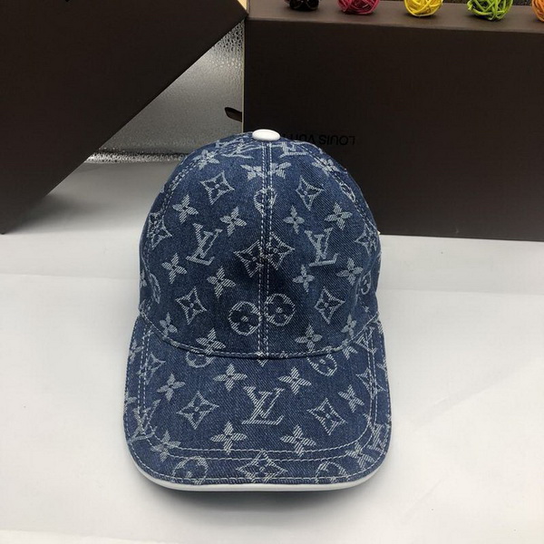 LV Hats AAA-212