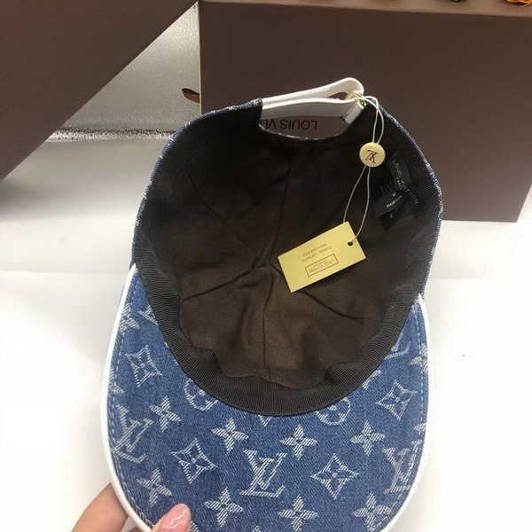 LV Hats AAA-212