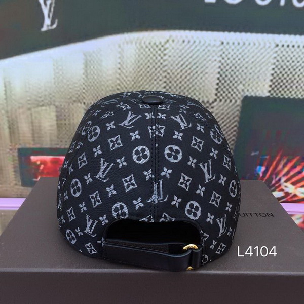 LV Hats AAA-213