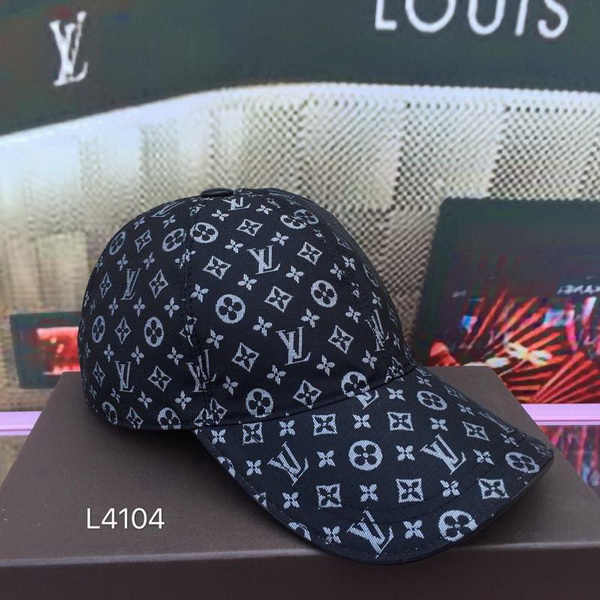 LV Hats AAA-213