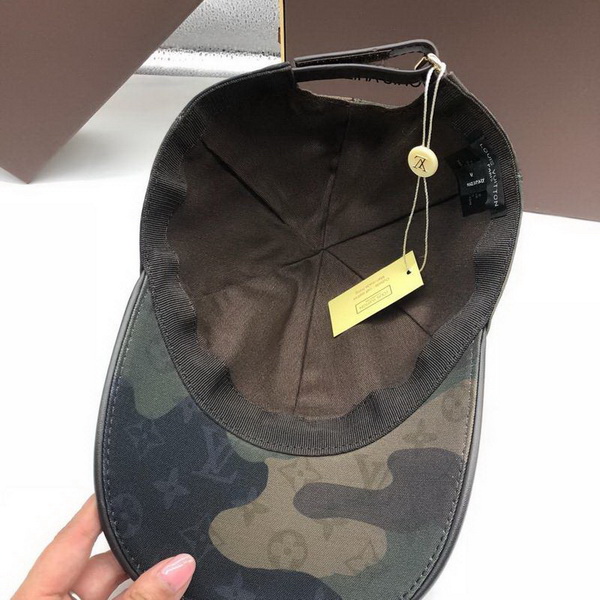 LV Hats AAA-214