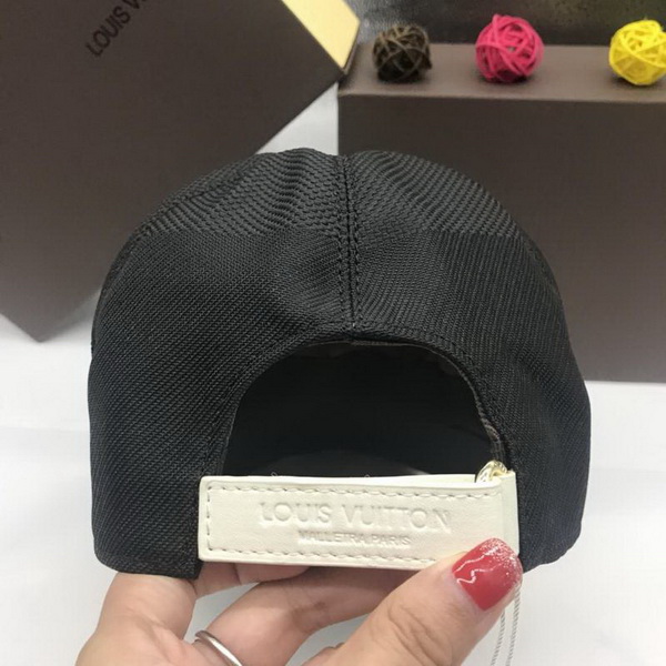 LV Hats AAA-215