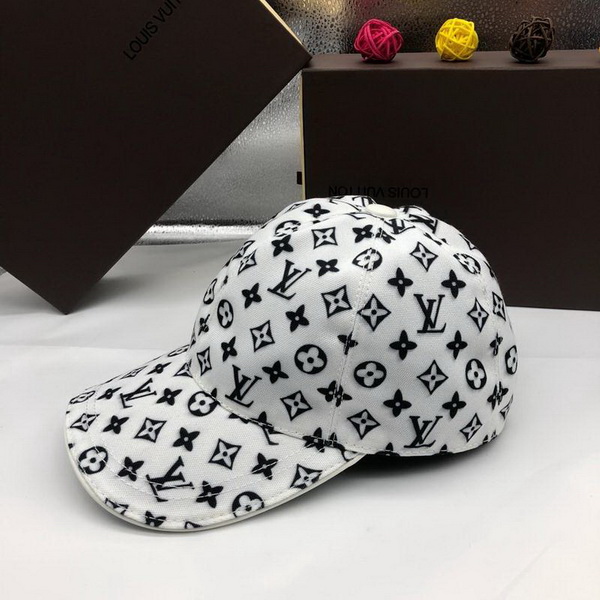 LV Hats AAA-219