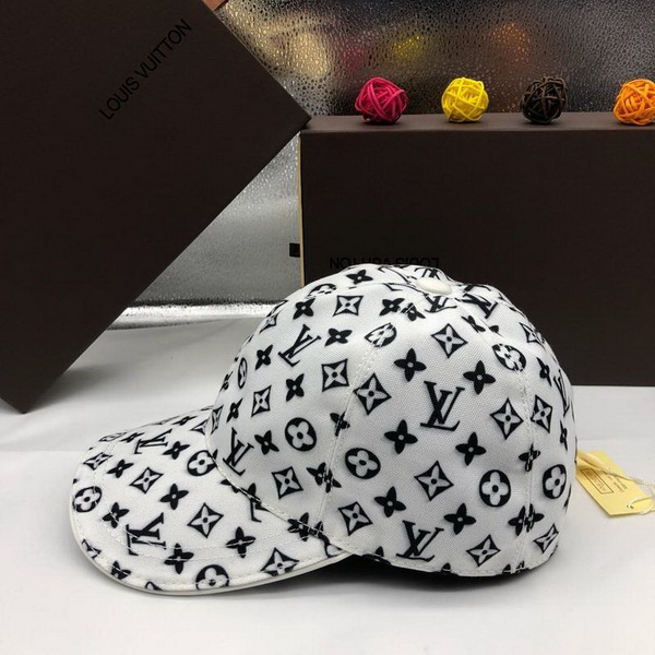 LV Hats AAA-219