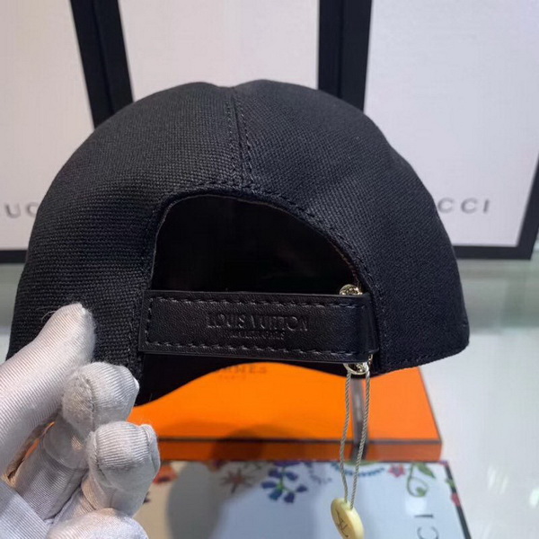 LV Hats AAA-222