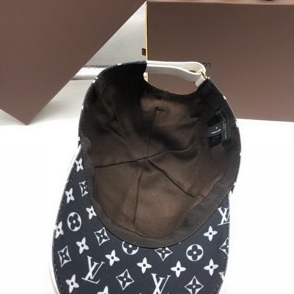 LV Hats AAA-224