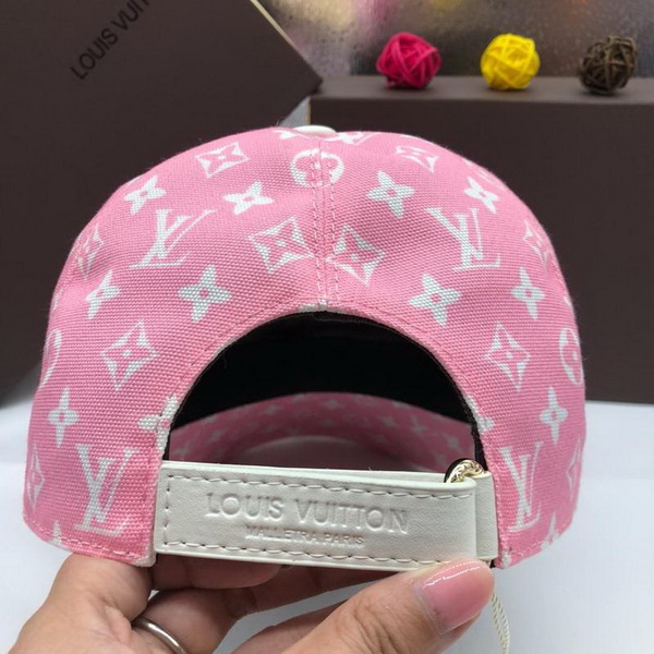 LV Hats AAA-225