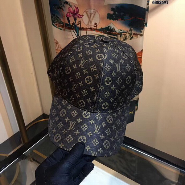 LV Hats AAA-261