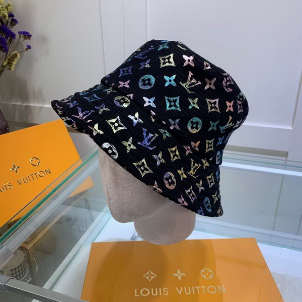 LV Hats AAA-274