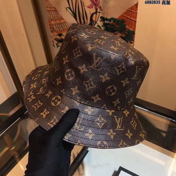 LV Hats AAA-305