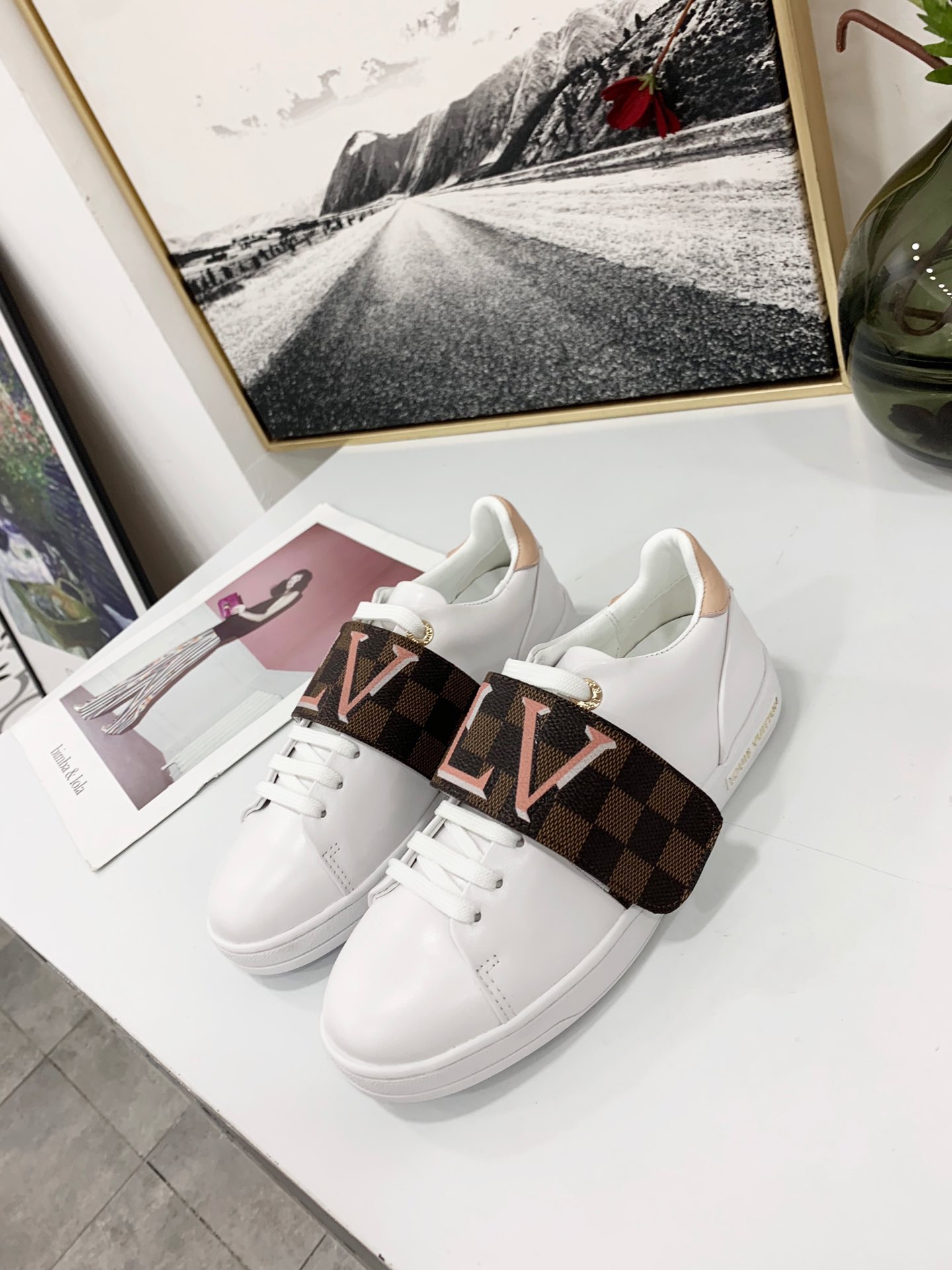 LV Women Shoes 1;1 Quality-146