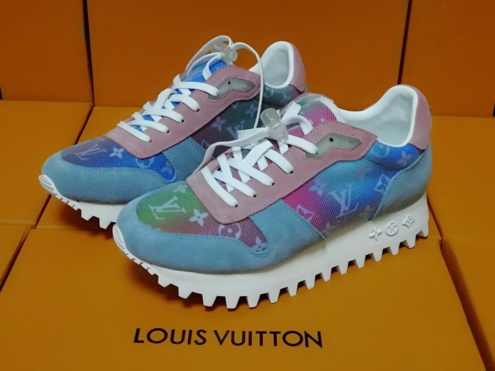 LV Women Shoes 1;1 Quality-171