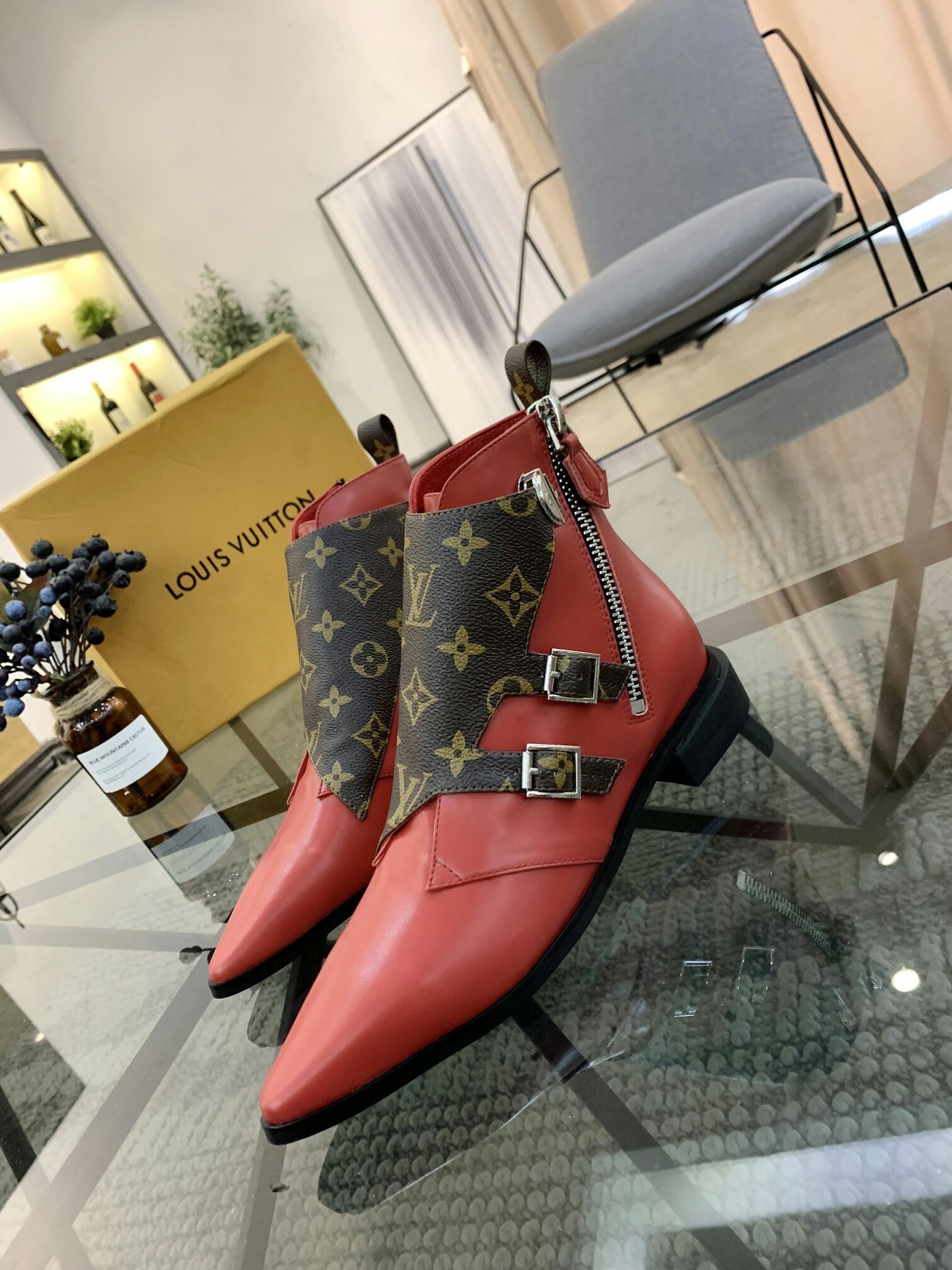 LV Women Shoes 1;1 Quality-339