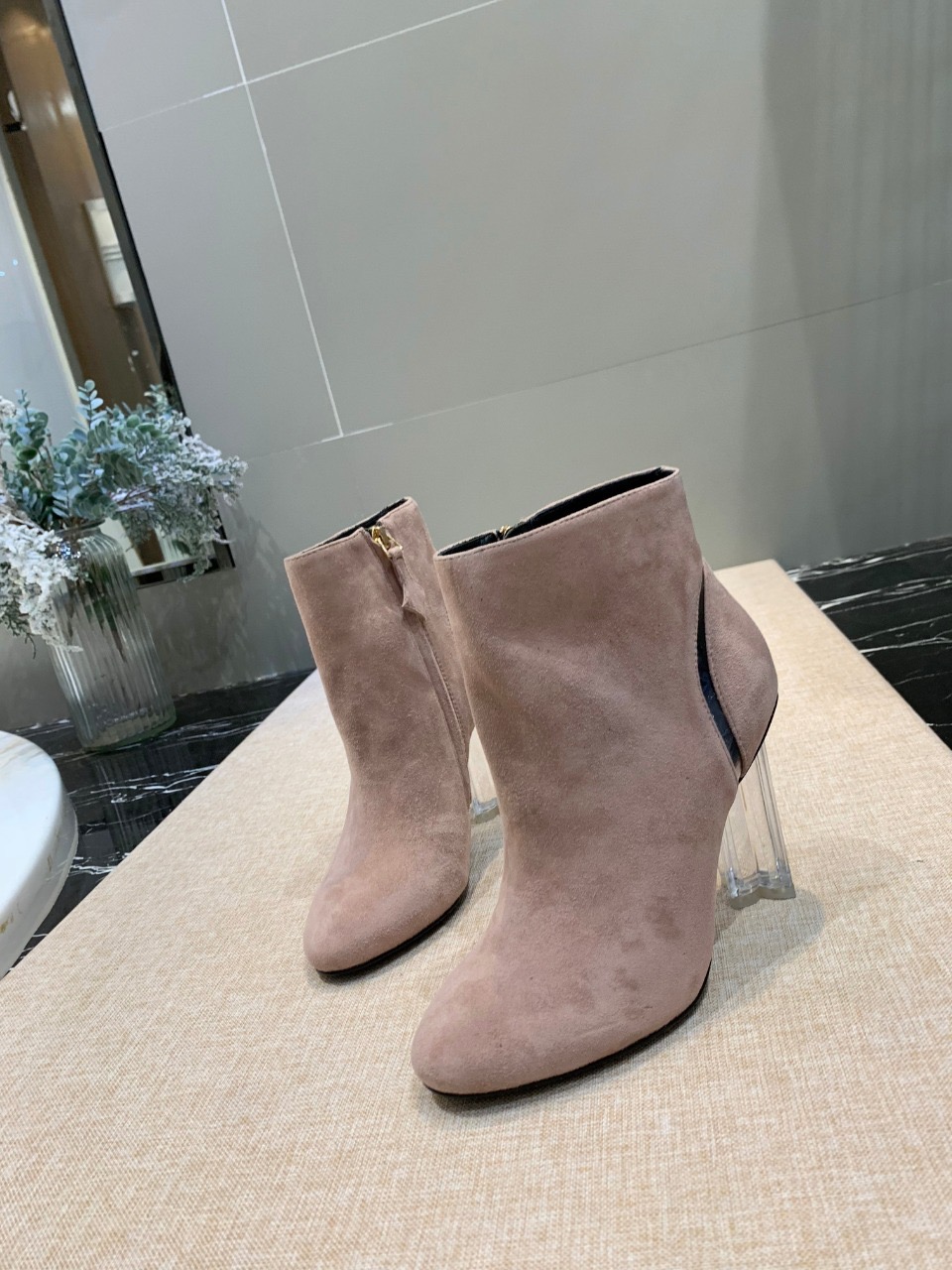 LV Women Shoes 1;1 Quality-344