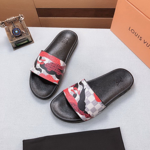 LV men slippers AAA-300(38-45)