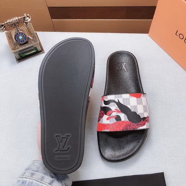 LV men slippers AAA-300(38-45)