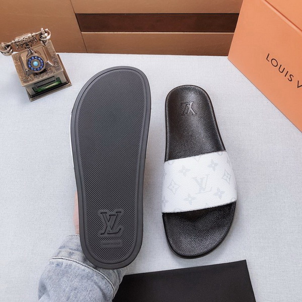 LV men slippers AAA-303(38-45)