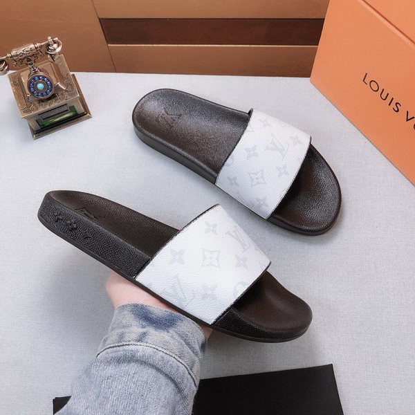 LV men slippers AAA-303(38-45)