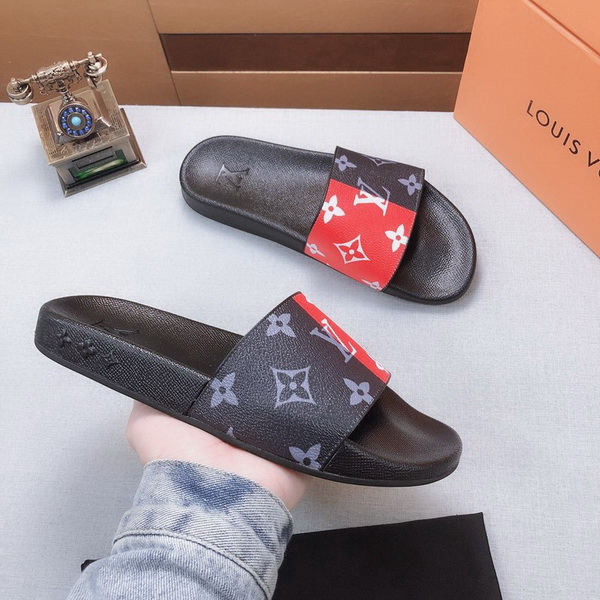 LV men slippers AAA-305(38-45)