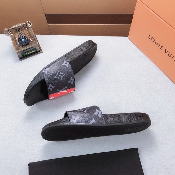 LV men slippers AAA-305(38-45)