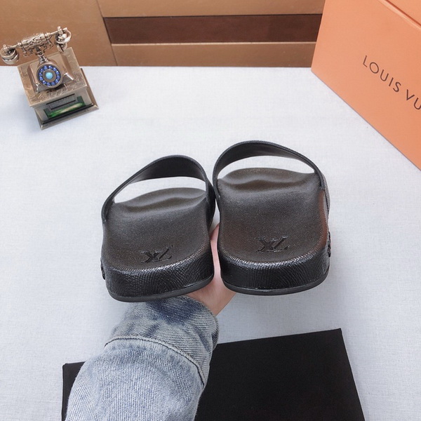 LV men slippers AAA-307(38-45)