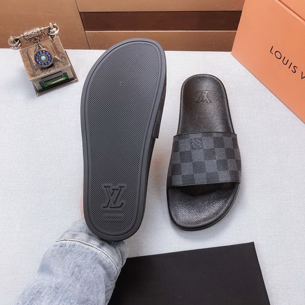 LV men slippers AAA-307(38-45)