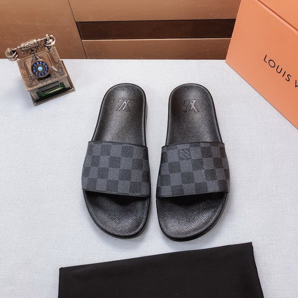 LV men slippers AAA-307(38-45)