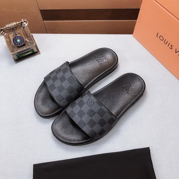 LV men slippers AAA-307(38-45)