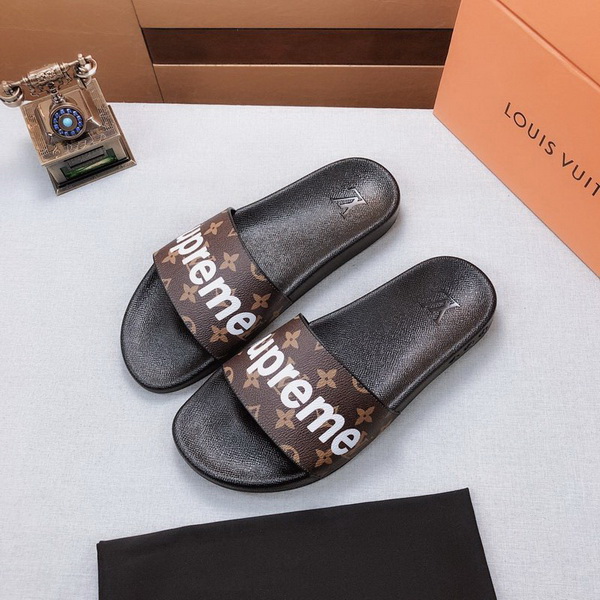 LV men slippers AAA-308(38-45)