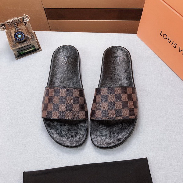 LV men slippers AAA-310(38-45)