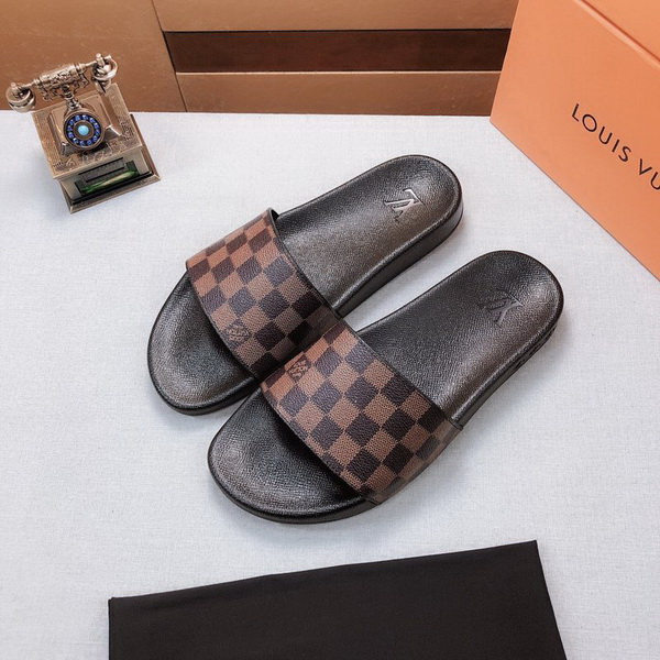 LV men slippers AAA-310(38-45)