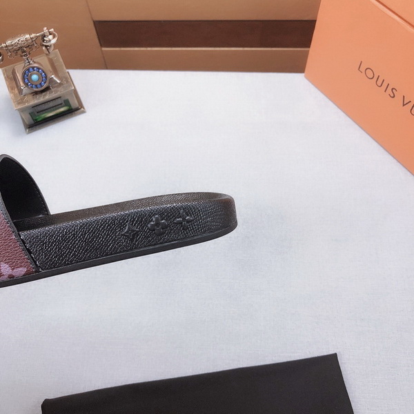 LV men slippers AAA-313(38-45)