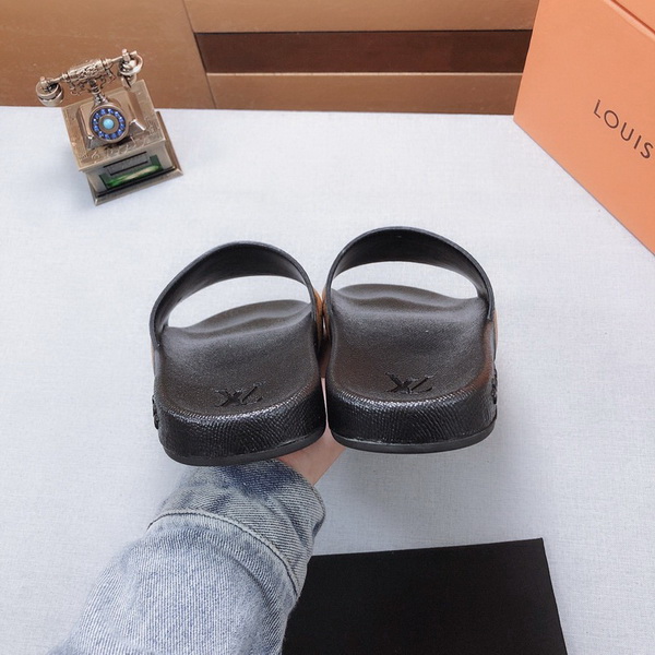 LV men slippers AAA-314(38-45)