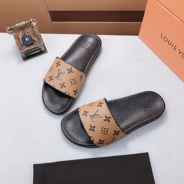 LV men slippers AAA-314(38-45)