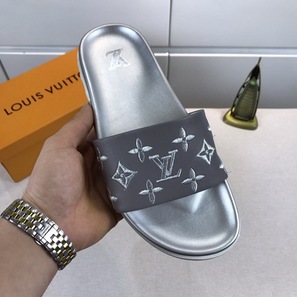 LV men slippers AAA-317(38-45)